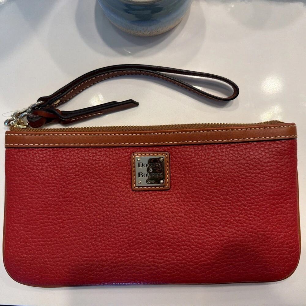 Dooney & Bourke Red Pebble Grain Leather Large Clutch 9.5” NWOT - Picture 6 of 13